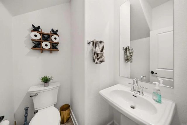 1226 Sunrise View 102, San Marcos, CA 92078