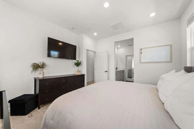 1226 Sunrise View 102, San Marcos, CA 92078