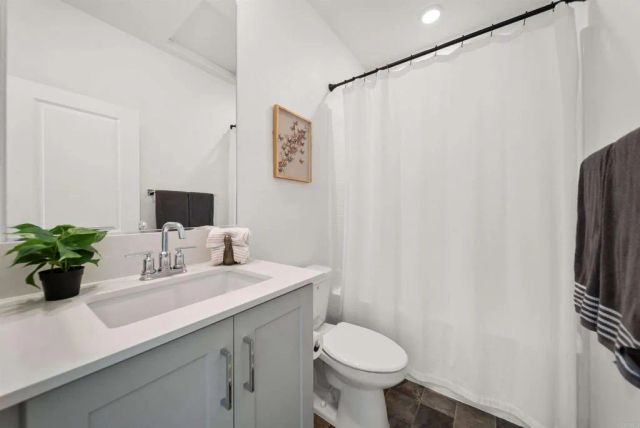 1226 Sunrise View 102, San Marcos, CA 92078