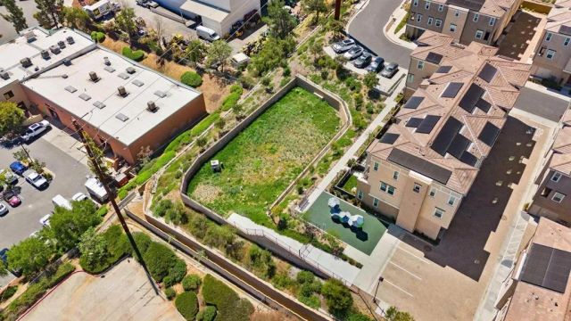 1226 Sunrise View 102, San Marcos, CA 92078