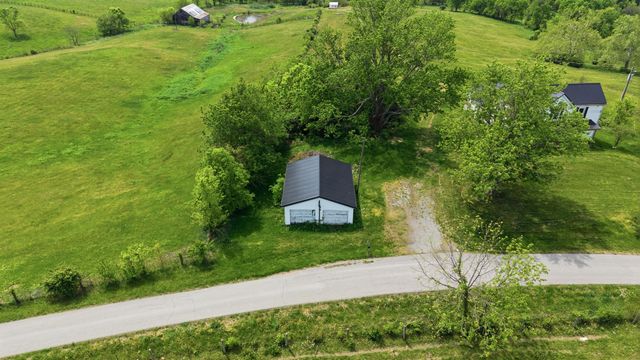 650 Gillispie Road, Carlisle, KY 40311