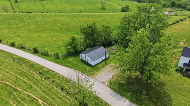 650 Gillispie Road, Carlisle, KY 40311