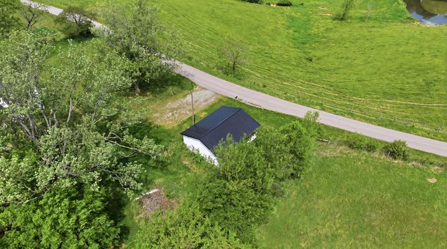 650 Gillispie Road, Carlisle, KY 40311