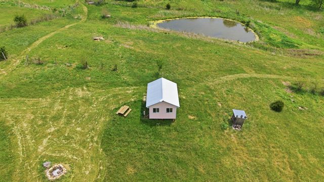 650 Gillispie Road, Carlisle, KY 40311