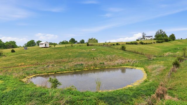650 Gillispie Road, Carlisle, KY 40311