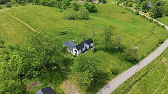 650 Gillispie Road, Carlisle, KY 40311