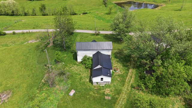 650 Gillispie Road, Carlisle, KY 40311