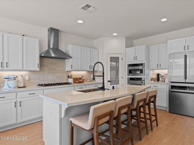 11197 Grazing Cattle Lane, Reno, NV 89521
