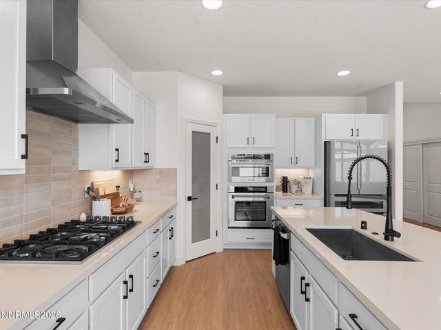 11197 Grazing Cattle Lane, Reno, NV 89521