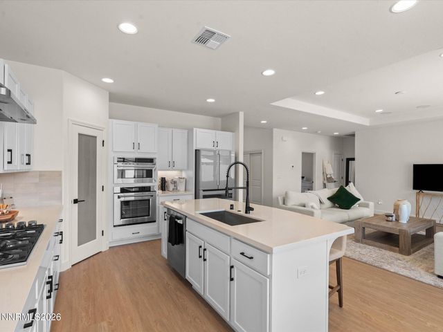 11197 Grazing Cattle Lane, Reno, NV 89521