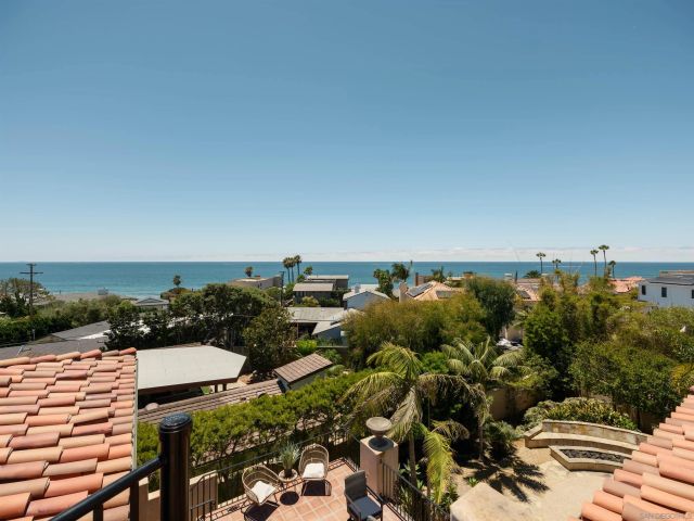 636 Wrelton Dr, La Jolla, CA 92037