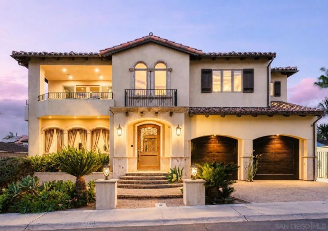 636 Wrelton Dr, La Jolla, CA 92037