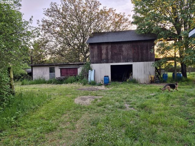 8805 HIGHWAY 47, Carlton, OR 97111