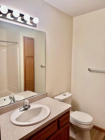 1407 Presidential Drive, Northfield, MN 55057