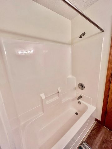 1407 Presidential Drive, Northfield, MN 55057