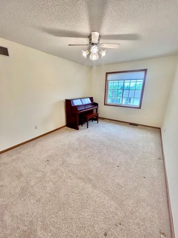 1407 Presidential Drive, Northfield, MN 55057