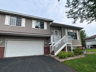 1407 Presidential Drive, Northfield, MN 55057