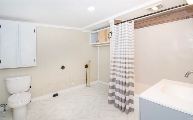 1210 Town Street, Kendallville, IN 46755