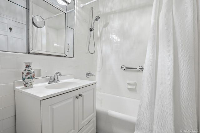 10 Brooklands 1H, Bronxville, NY 10708