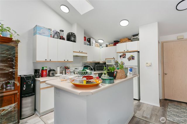 12702 -12704 119th Street Ct E, Puyallup, WA 98374