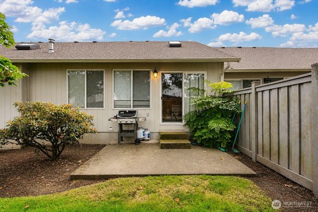12702 -12704 119th Street Ct E, Puyallup, WA 98374