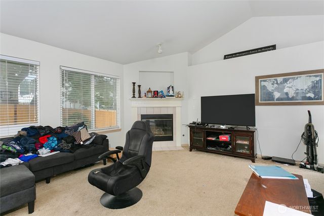 12702 -12704 119th Street Ct E, Puyallup, WA 98374