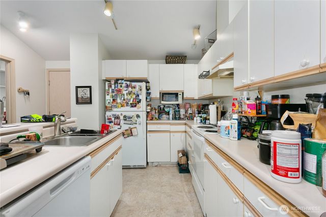 12702 -12704 119th Street Ct E, Puyallup, WA 98374