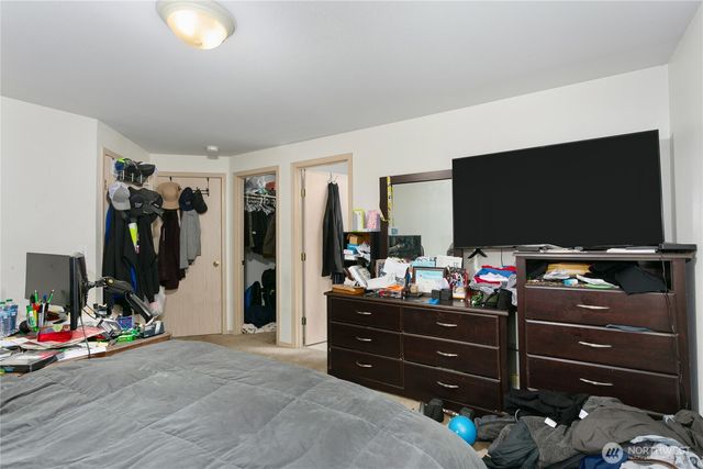 12702 -12704 119th Street Ct E, Puyallup, WA 98374