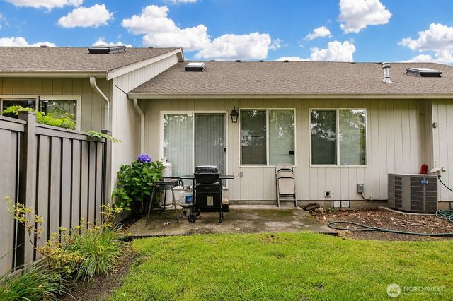 12702 -12704 119th Street Ct E, Puyallup, WA 98374