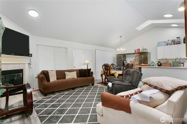 12702 -12704 119th Street Ct E, Puyallup, WA 98374