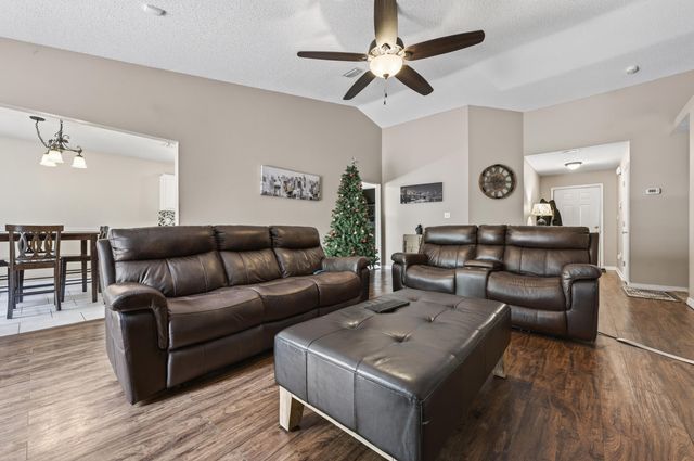 4717 Whitewater Lane, Crestview, FL 32539