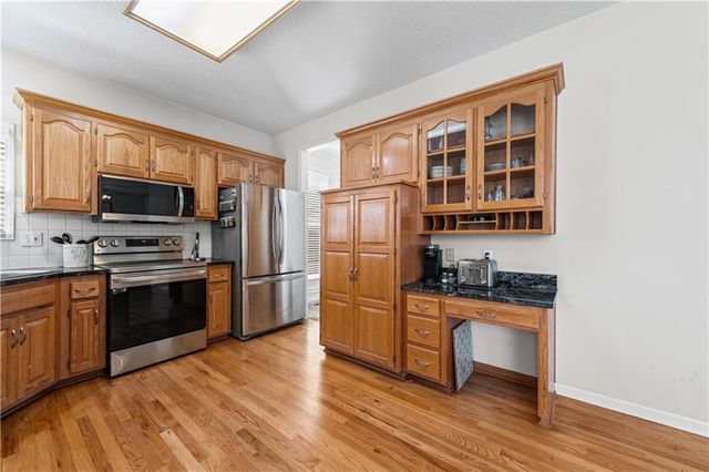 9407 N Tracy Avenue, Kansas City, MO 64155