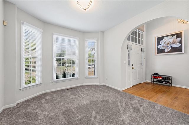 9407 N Tracy Avenue, Kansas City, MO 64155