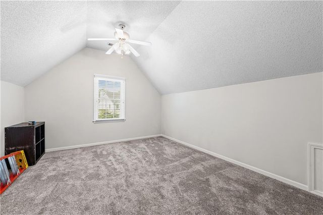 9407 N Tracy Avenue, Kansas City, MO 64155
