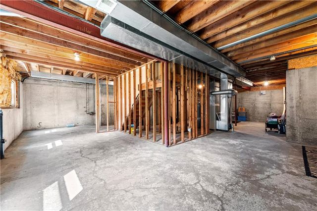 9407 N Tracy Avenue, Kansas City, MO 64155