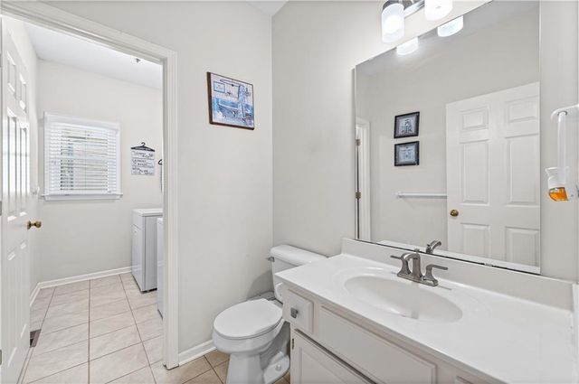 9407 N Tracy Avenue, Kansas City, MO 64155