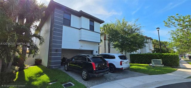 4971 Whispering Way 4971, Fort Lauderdale, FL 33312