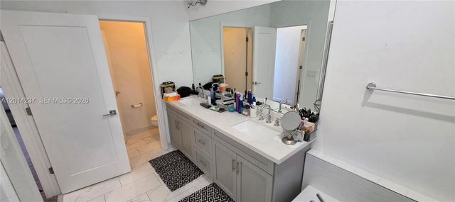 4971 Whispering Way 4971, Fort Lauderdale, FL 33312