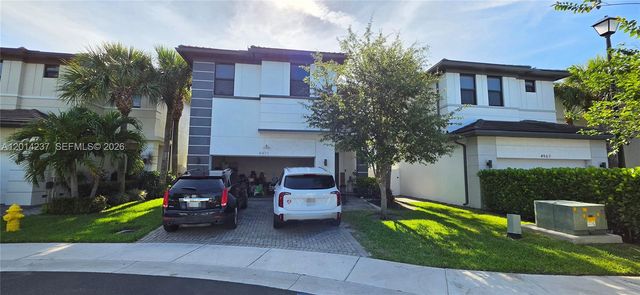 4971 Whispering Way 4971, Fort Lauderdale, FL 33312