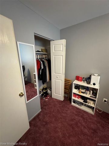 25888 Carl Street, Roseville, MI 48066