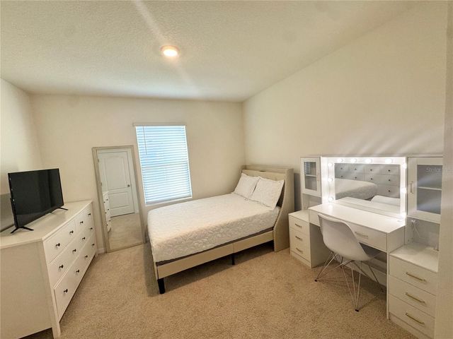 438 CONWAY AVENUE, St Cloud, FL 34771