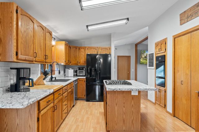 2121 Adelia AVENUE, Delavan, WI 53115