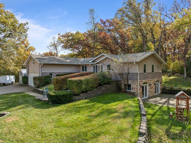 2121 Adelia AVENUE, Delavan, WI 53115