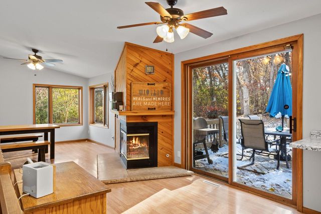 2121 Adelia AVENUE, Delavan, WI 53115