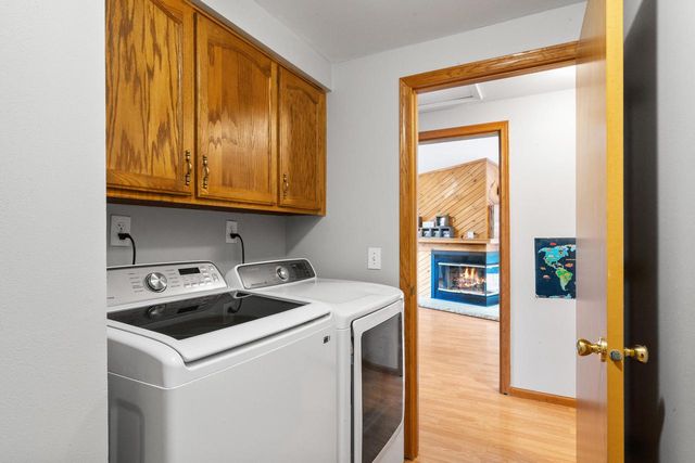 2121 Adelia AVENUE, Delavan, WI 53115