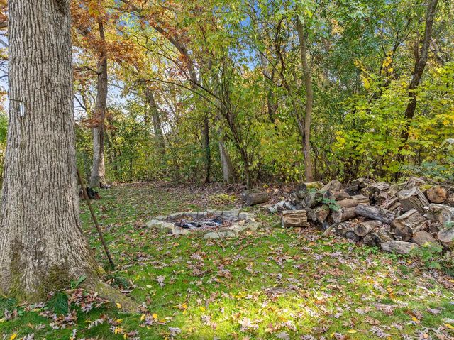 2121 Adelia AVENUE, Delavan, WI 53115