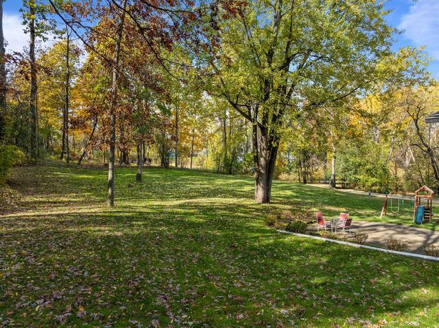 2121 Adelia AVENUE, Delavan, WI 53115