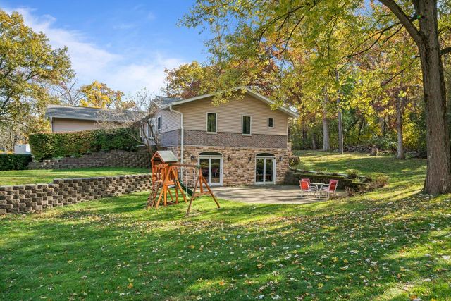 2121 Adelia AVENUE, Delavan, WI 53115