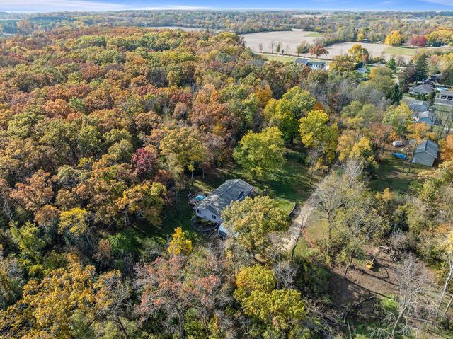 2121 Adelia AVENUE, Delavan, WI 53115