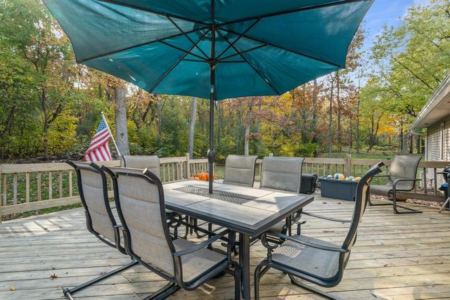 2121 Adelia AVENUE, Delavan, WI 53115